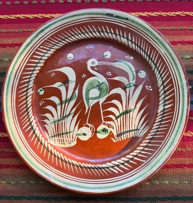 Vintage Mexican Bandera Tlaquepaque Tonala egret bird plate 11 1/4" diam. - Image 1 of 3