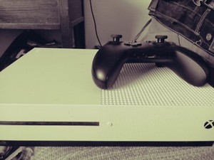 Microsoft Xbox One X