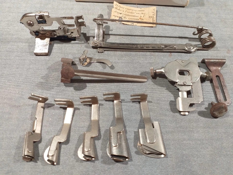 Accessoires pour Machines à Coudre Singer Ancienne 27K et 28K - Photo 2/4