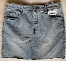 OLD NAVY, HIGH RISE LIGHT BLUE DENIM SHORT PENCIL SKIRT, RAW HEM, 10, NEW TAGS