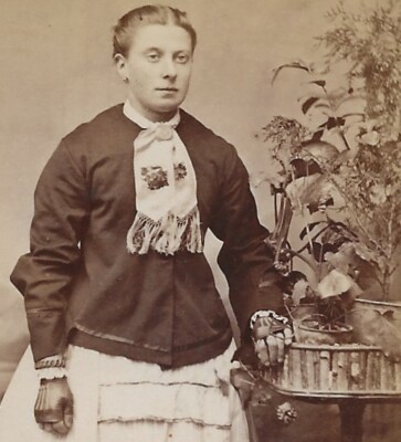 66/424 FOTO HARTPAPPE CDV FRAU MODE KLEIDUNG  - ATELIER STEYER JOHANN BICHLER