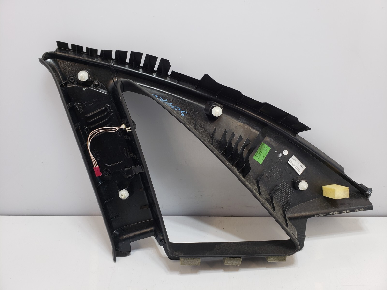 ✅ 10-14 OEM Rolls-Royce Ghost RR4 Rear Left Driver C Pillar Trim Black