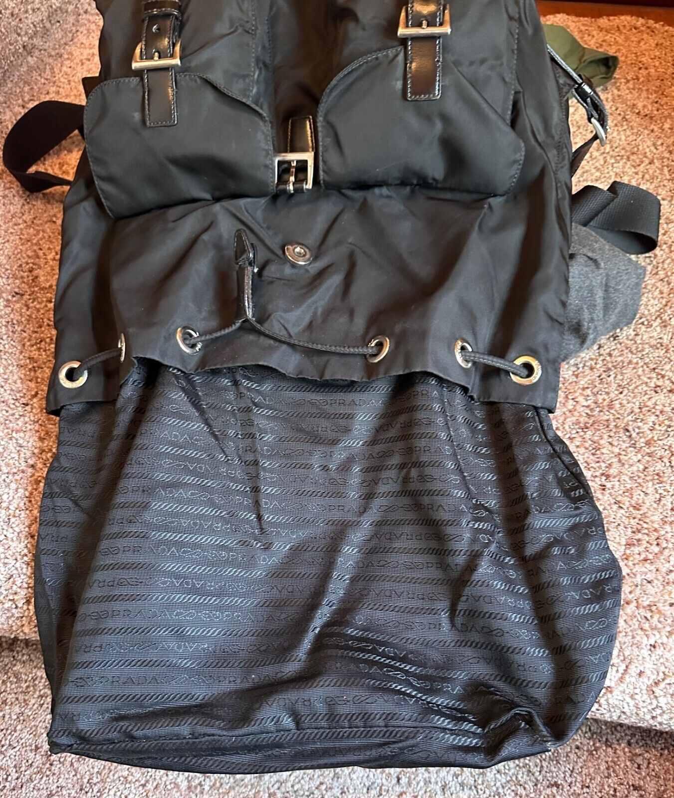 Foto 18 di 20