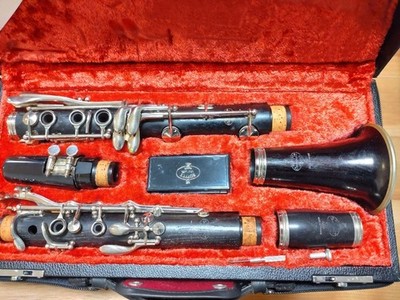 Buffet Crampon E13 Clarinet Used With Hard Case Mouthpiece