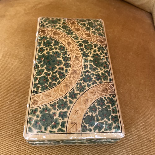 Vintage painted box with floral ornament - Picture 4 of 5
