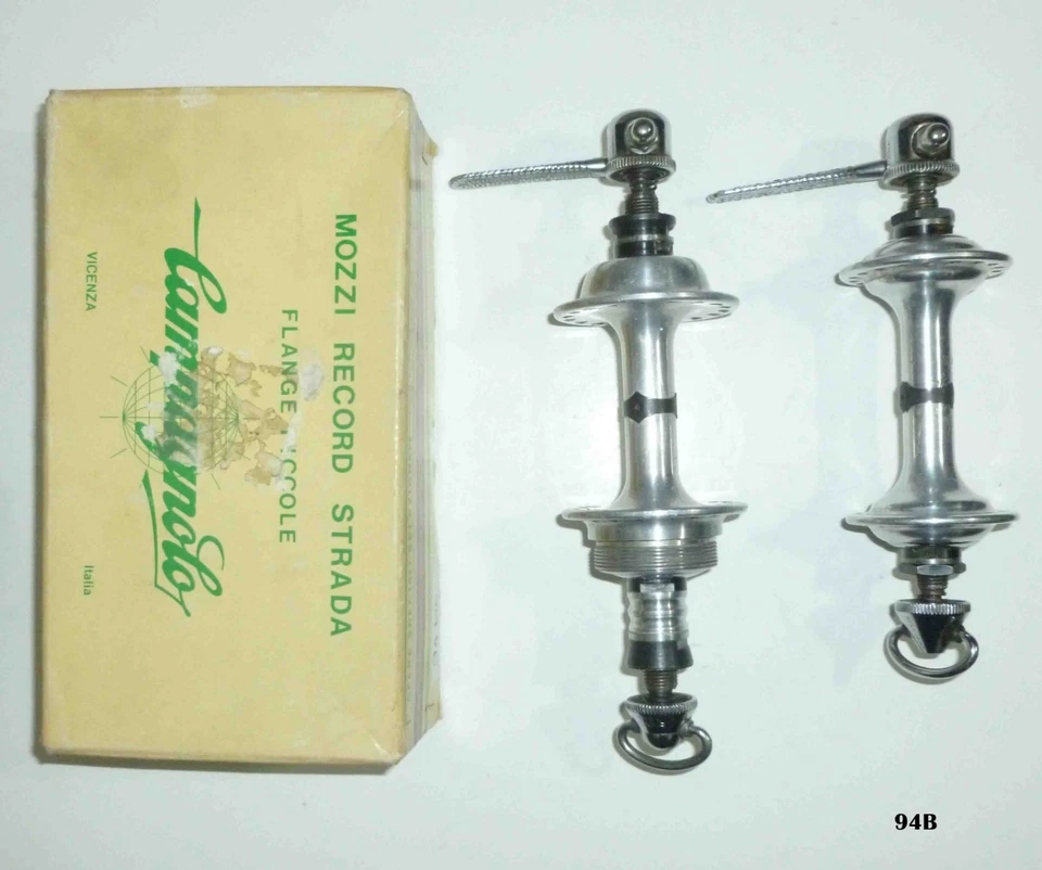 PAIRE DE MOYEUX CAMPAGNOLO 36 Trous NEUF PAS FRANCAIS 34,7 X 100 - Photo 1/4
