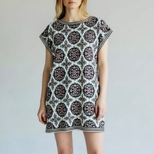 Alice + Olivia Patterned Mini Dress - size small