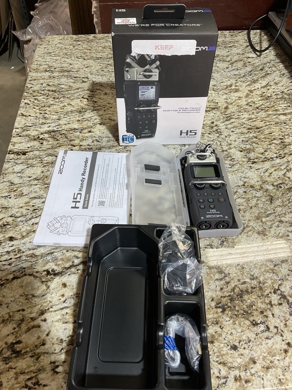 Zoom H5 4-Track Handy Portable Handheld Recorder USB for Studio & Live Sound