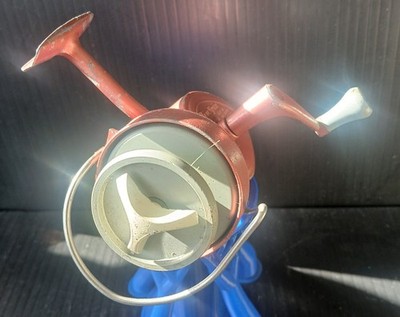VINTAGE K.P MORRITT ''TRU SPIN'' Angelrolle in funktionstüchtigem Zustand 