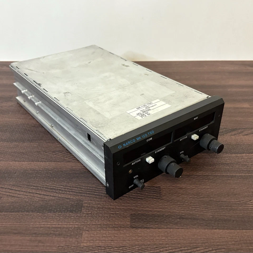 NARCO MK 12D 14 Volt With Glideslope - Not Tested - Image 2 of 4