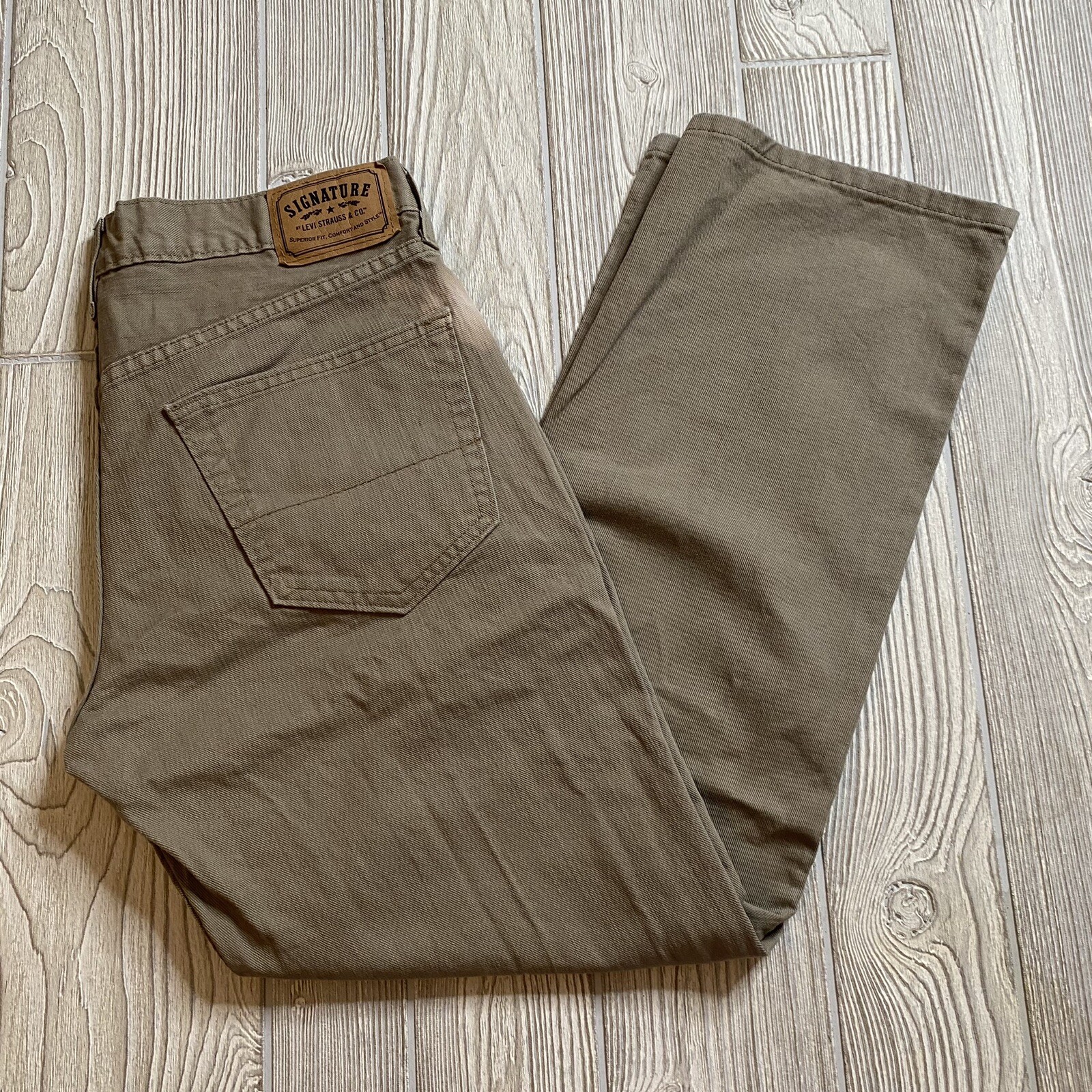 Levi’s Signature Straight Leg Khaki Denim Jeans Men’s… Gem