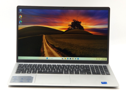 Dell Inspiron 15" 3520 Laptop PC Intel i5-11th 8GB DDR 256GB NVMe Spanish KB
