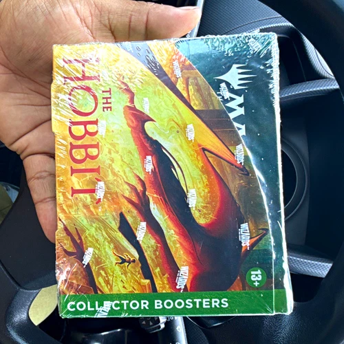 Magic: The Gathering The Hobbit Collector Booster Box 15 Cards English - product listing photo