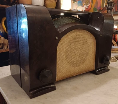 Poste Radio TSF Sonora SR8 - Art Déco - 1937/1938 - Bakélite Dans son Jus - Photo 1/4