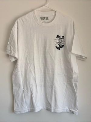 Macklemore White The Ben Tour USA 2023 Band Graphic Tee Size Medium