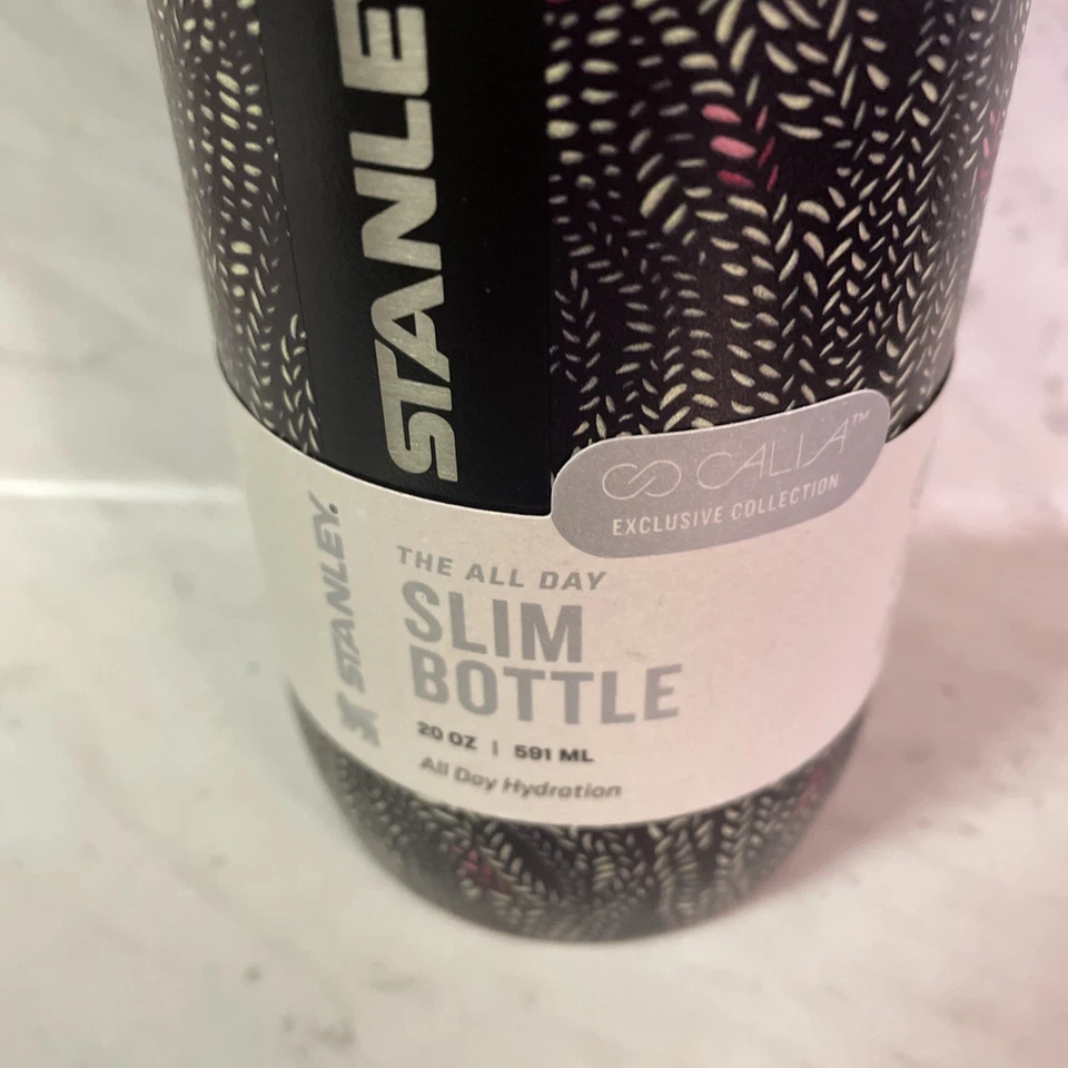 Botella delgada Stanley x CALIA todo el día serpiente negra 20 oz-SIN LEER MEJOR Foto 2 de 4