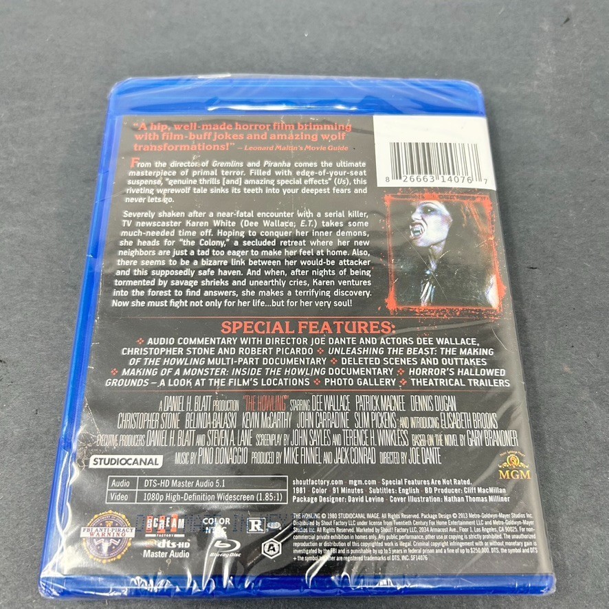 ハウリング('81米)Blu-ray Amazon.com: The Howling [Blu-ray] : Dee Wallace Stone