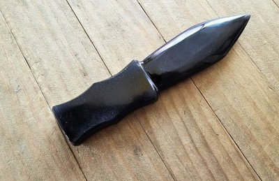 BLACK OBSIDIAN KNIFE, Crystal Knife, Hand Carved Obsidian Dagger Aztec Tecpatl
