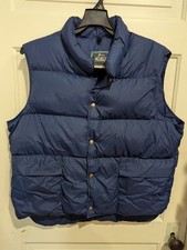 Vintage Woolrich Down Puffer Vest Men’s Large navy blue Snap Retro Made In USA