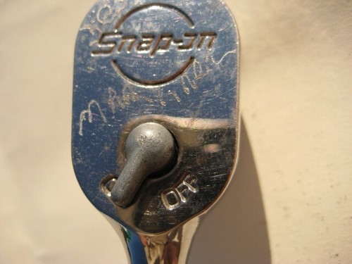 Snap On Tools 1/4” Dr Ratchet TL72 Dual 80 6 1/2" overall HAS NAME ENGRAVED - Foto 6 di 7