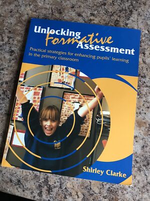 Unlocking Formative Assessment: Practical strate... by Clarke, Shirley Paperback
