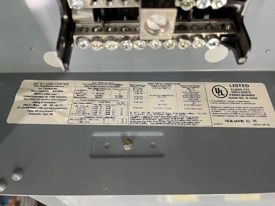 Square D Outdoor 125 Amp 240 Volt Load Center - Image 4 of 4