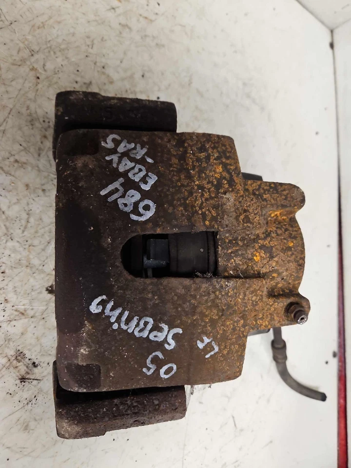 01-06 CHRYSLER SEBRING DODGE STRATUS Pinza delantera izquierda lado del conductor izquierda OEM Foto 3 de 4