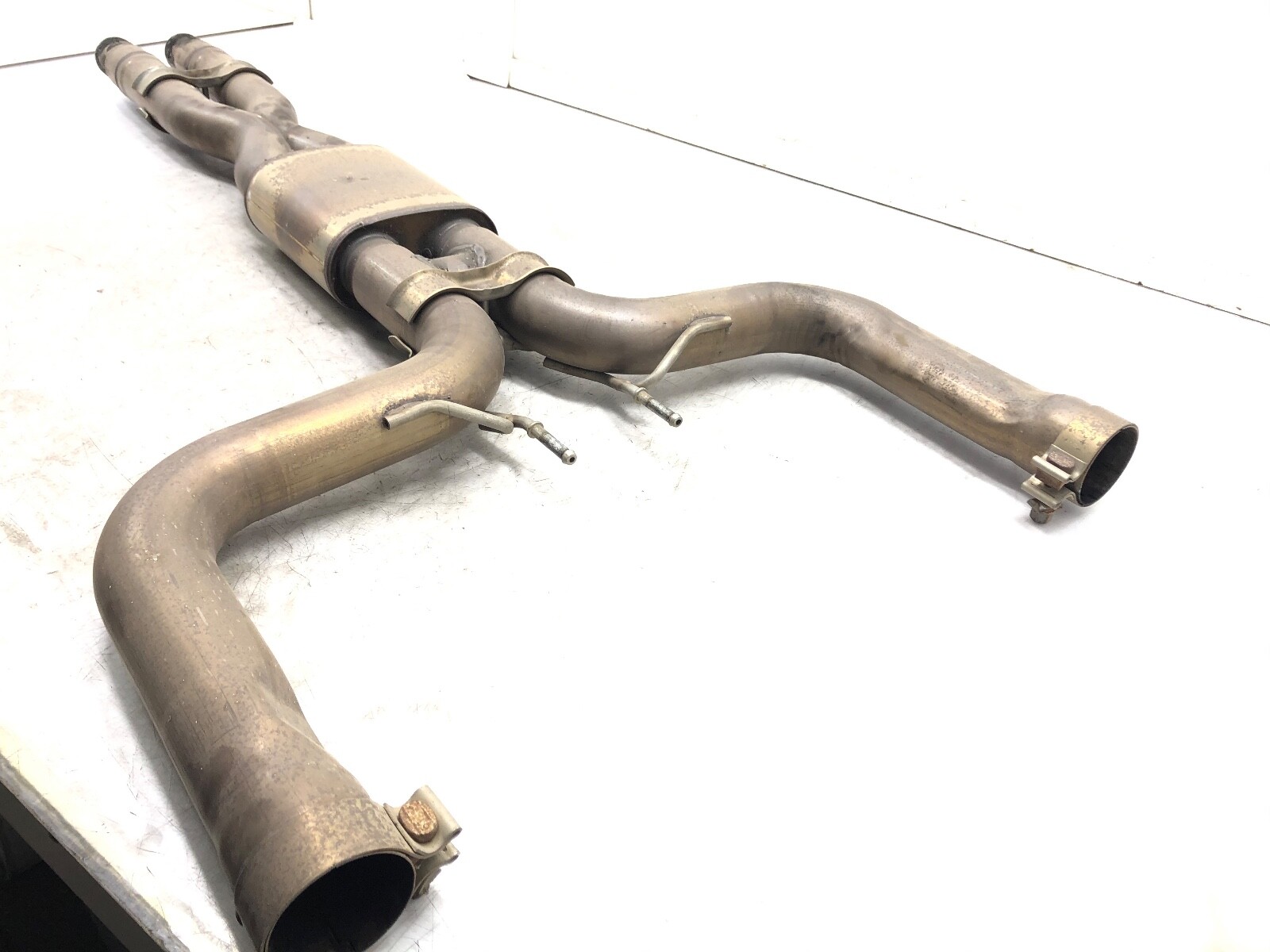 2014-2019 MASERATI GHIBLI S Q4 3.0L V6 EXHAUST SILENCER RESONATOR ASSEMBLY OEM.