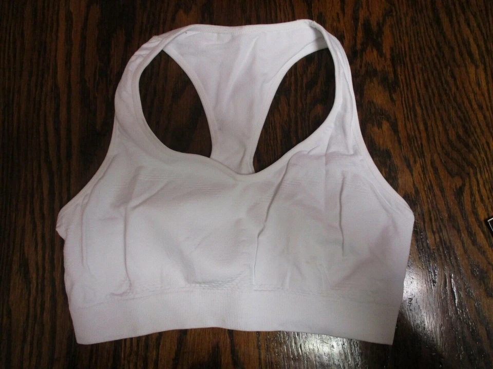 Sujetador Jogbra 851B10 Hanes B0820 Sin Costuras Sin Alambres Pequeño Blanco Foto 3 de 4