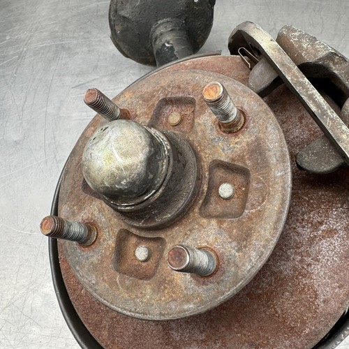 AE86 toyota corolla GTS Front Brake Caliper strut spindle assembly Right #5 - Bild 2 von 6