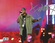FABOLOUS RAPPER SIGNED GHETTO FABOLOUS 8x10 PHOTO - BECKETT BAS COA FABOLOUS RAPPER SIGNED GHETTO FABOLOUS 8x10 PHOTO - BECKETT BAS COA