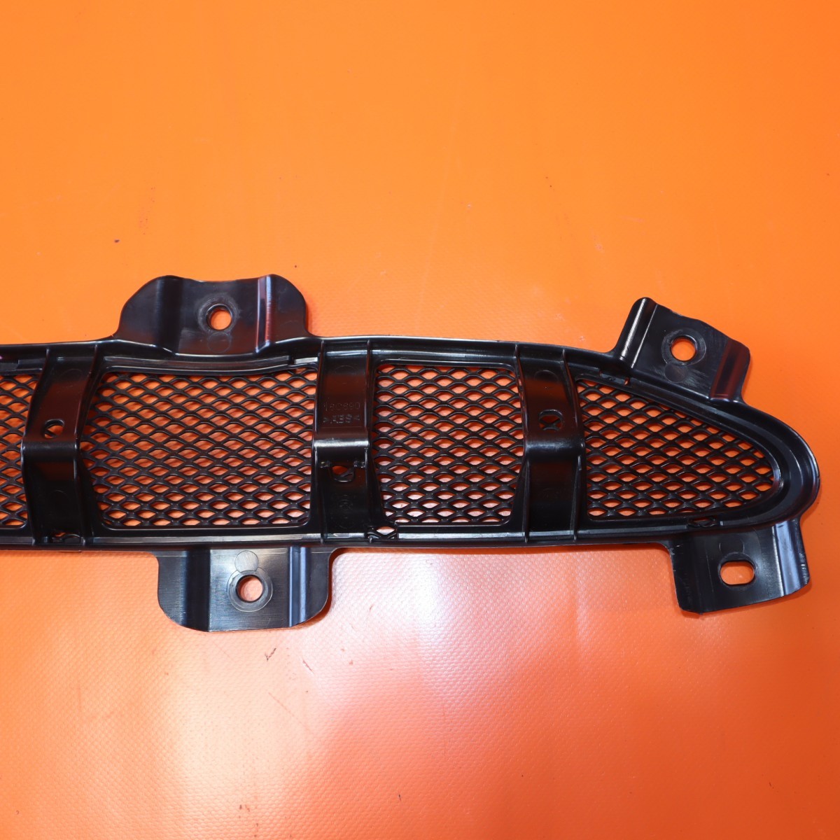Aston Martin DB11 2017-2020 Right Engine lid grille