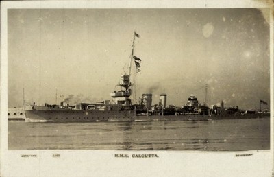 Postcard British Warship HMS Calcutta, Royal Navy - 11502794
