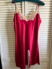 Gilligan  O'Malley Red Satin Chemise Nightgown Ecru Lace Sequins Size M