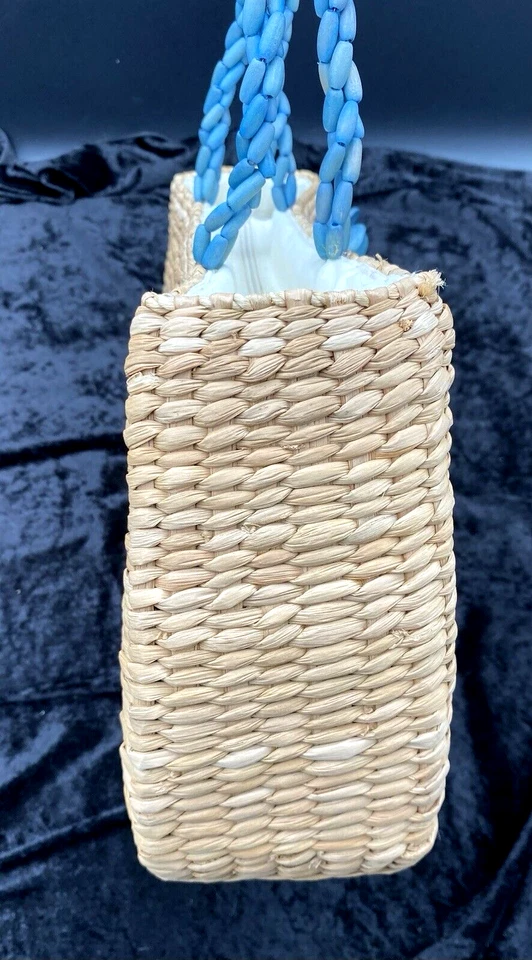 Nuevo Monedero de Paja Nine West con Flores y Asas con Cuentas Azul Ahumado, Nuevo sin Etiquetas Foto 3 de 4