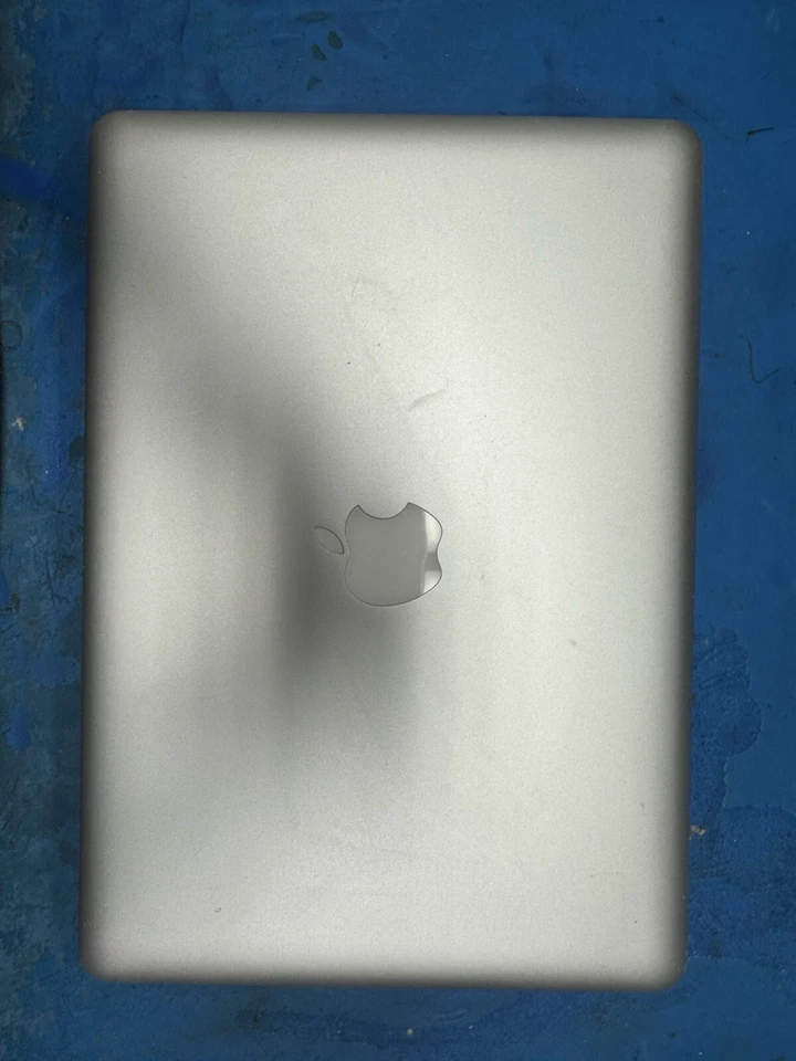 Apple Macbook Pro 13.3”intel Core  i7 2.9GHz 8GB RAM 250 SSD Super Fast - Image 3 of 4