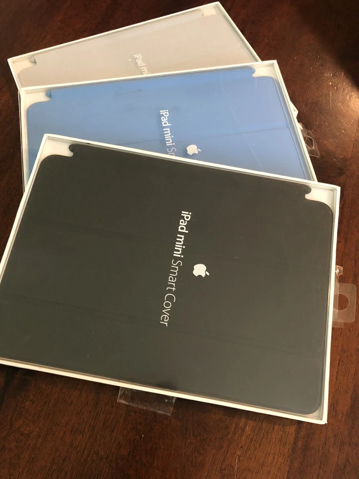 Apple Smart Cover for iPad mini - Black, Blue, and White - Image 4 of 4