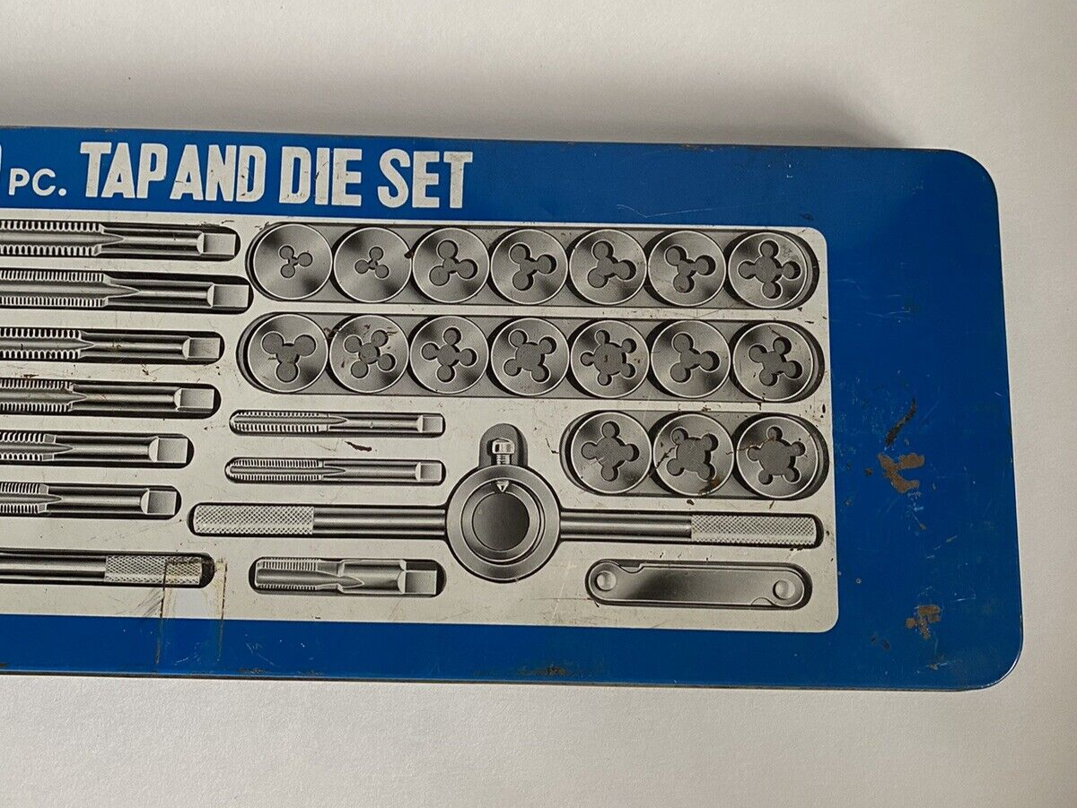 ハンドメイドSET販売　19800円 Vintage 40 pc Tap and Die Tool Set NC NF NPT Metal Case Original