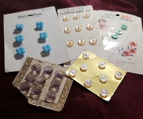 5 Sets Vintage Antique Diminutive Tiny Buttons On Cards 35 Pieces Glass And... - Picture 7 of 10