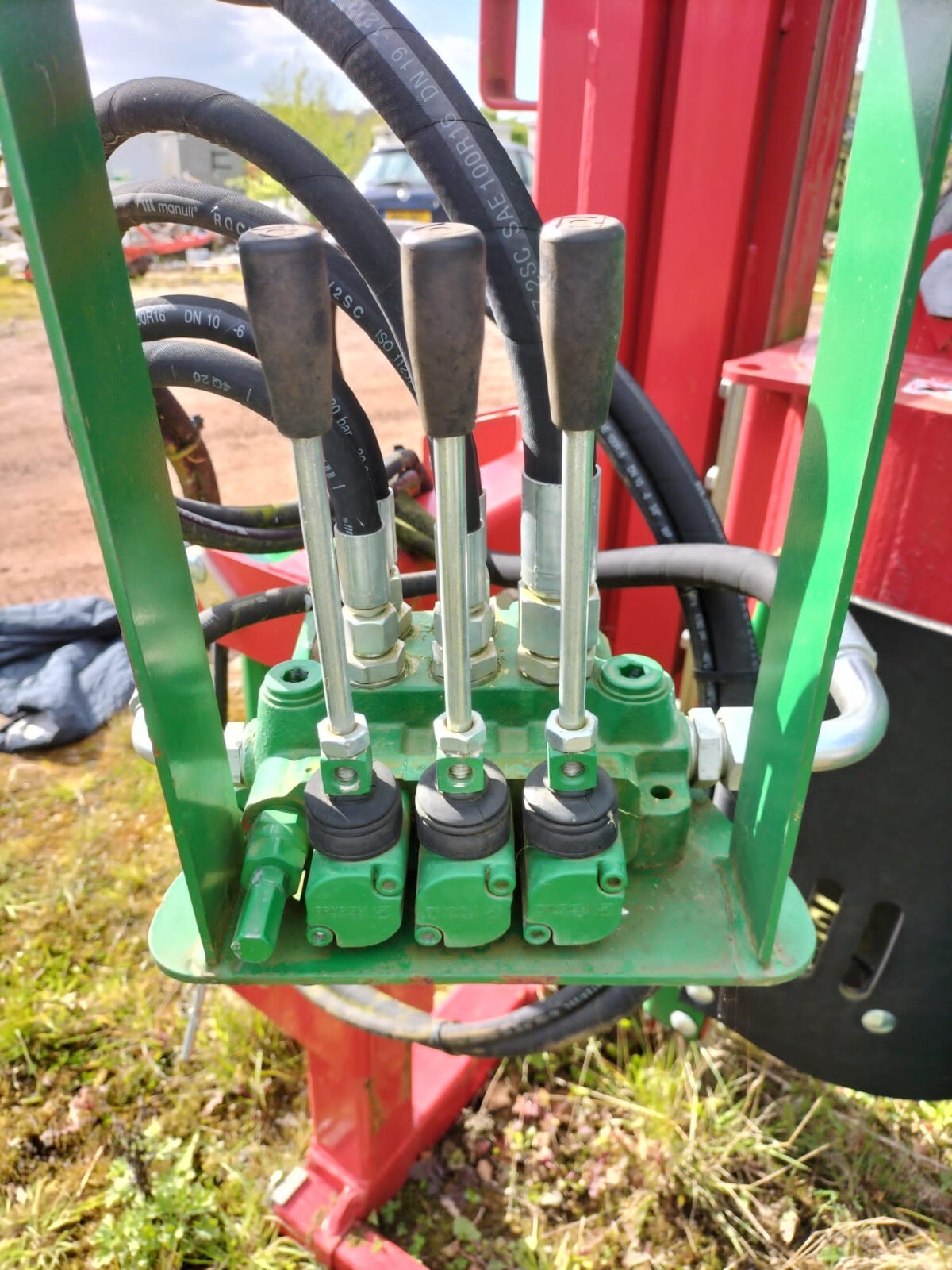 Malone Tractor Mounted Post Knocker, red, had only 3 hours use eBay