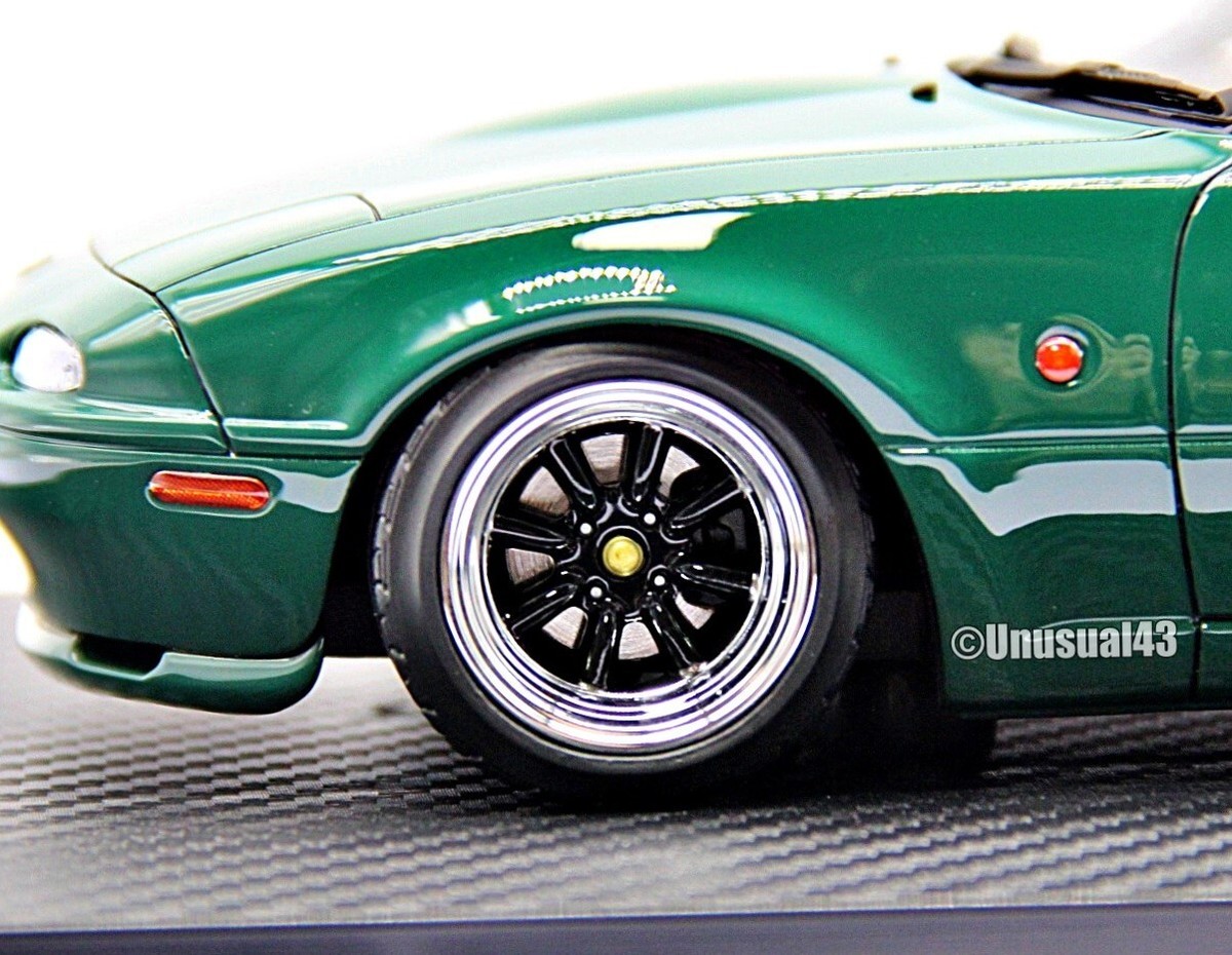 1/18 Ignition Model Mazda Mx-5 Eunos Roadster (NA) Green 1/18 Ignition Model Mazda Mx-5 Eunos Roadster (NA) Green