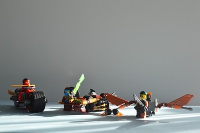 LEGO  NINJAGO  70600 Ninja-Bike Jagd vollständig mit Figuren
