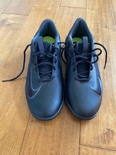 Nike Team Hustle Quick 3 Shoes Black/Gray DA2781-001 Size 7Y