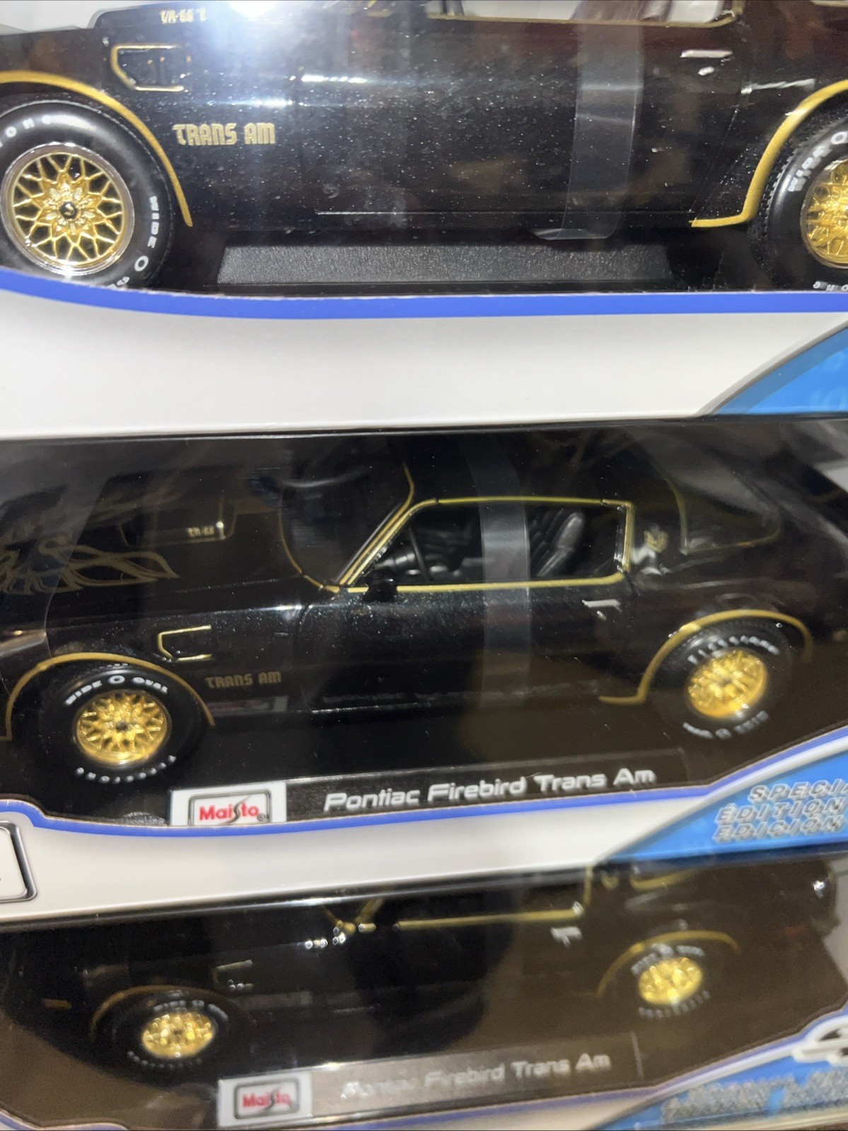 New Maisto Special Edition Pontiac Firebird Trans Am Black - 1:18 Diecast Car