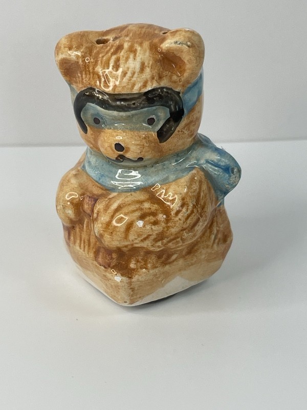 Vintage Bear Salt or Pepper Shaker Aviator Goggles Blue Scarf Ceramic 2"