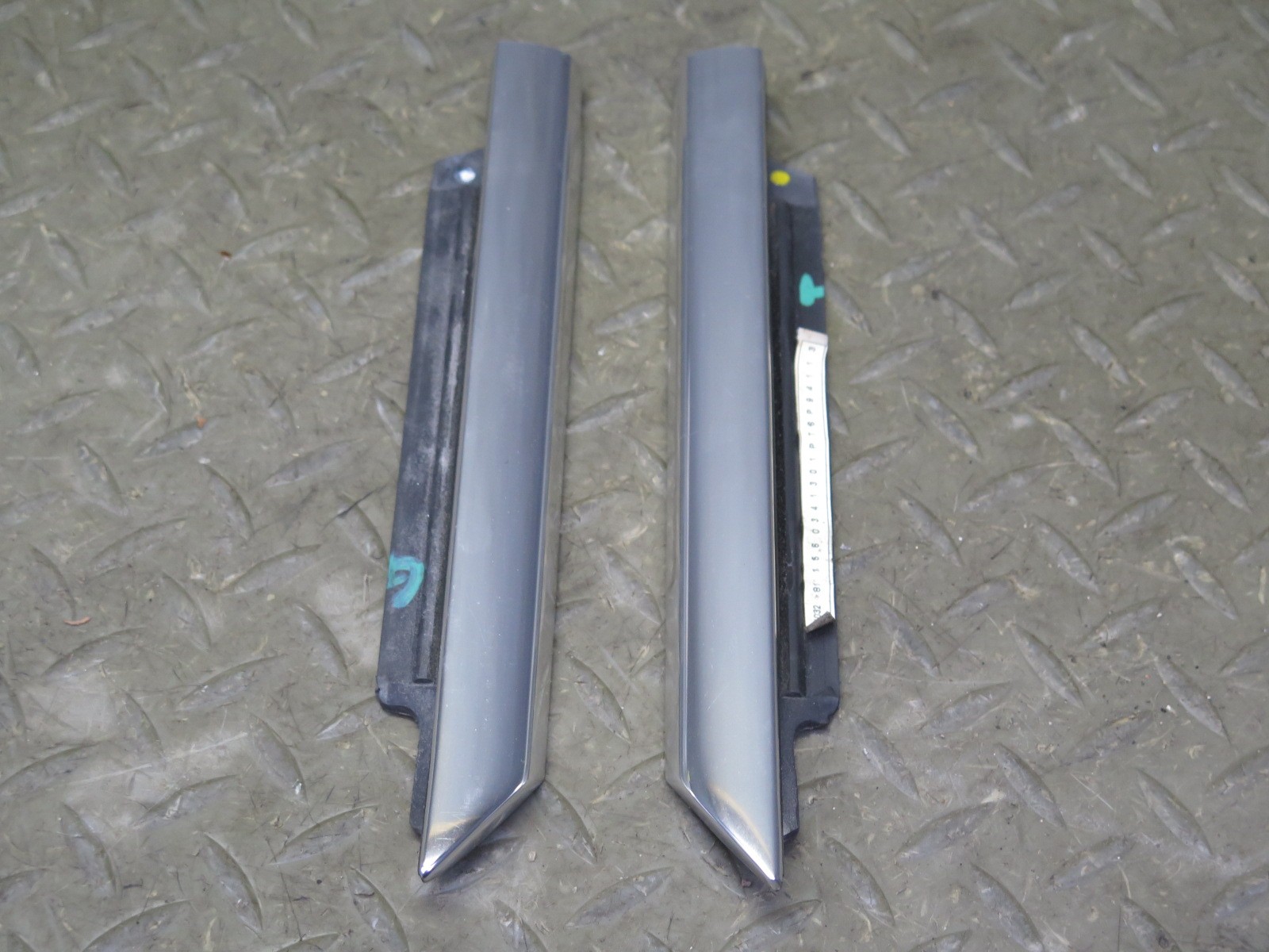 14-20 MASERATI GHIBLI M157 FRONT LEFT & RIGHT SIDE DOOR WINDOW BELT MOLDING SET