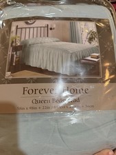 Forever Home Light Blue Queen Size Bedspread 58  X98  Built In Skirt