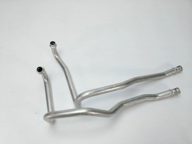 BMW 325i 325xi 330xi 330i 325ci E46 2005 núcleo de calefacción doble tubo 64118372784 Foto 4 de 4