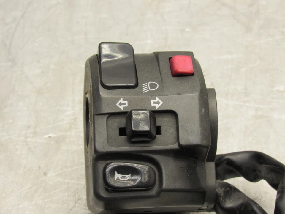 2000 Kawasaki Concours 1000 ZGT00A левосторонняя ручка переключатель гудок - Изображение 2 из 4