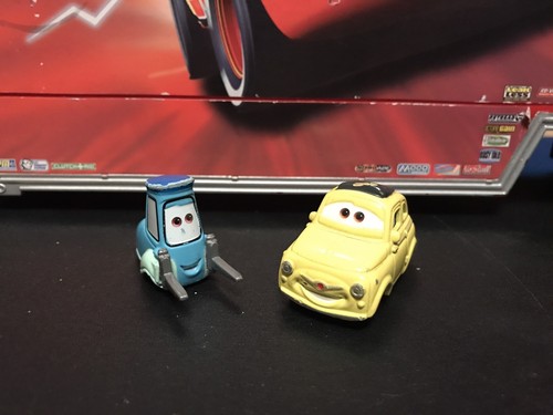disney pixar cars diecast - guido and luigi - loose original